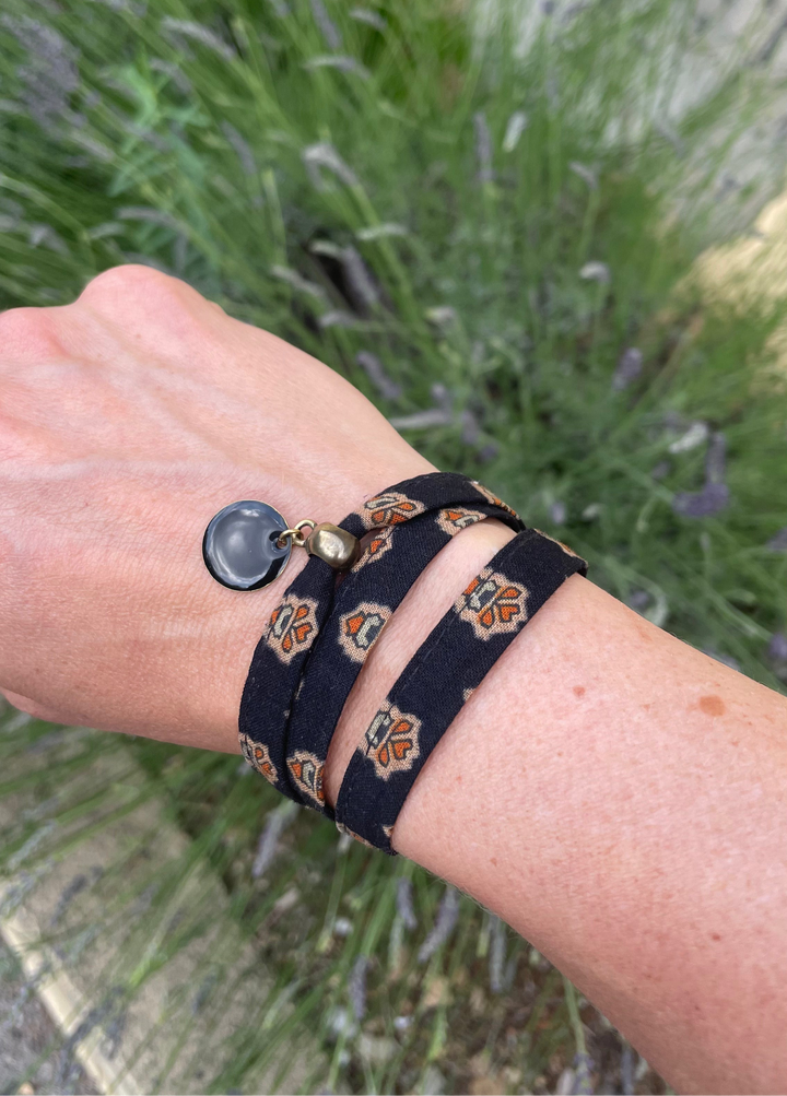 Bracelet provençal 3 tours Mirabeau noir