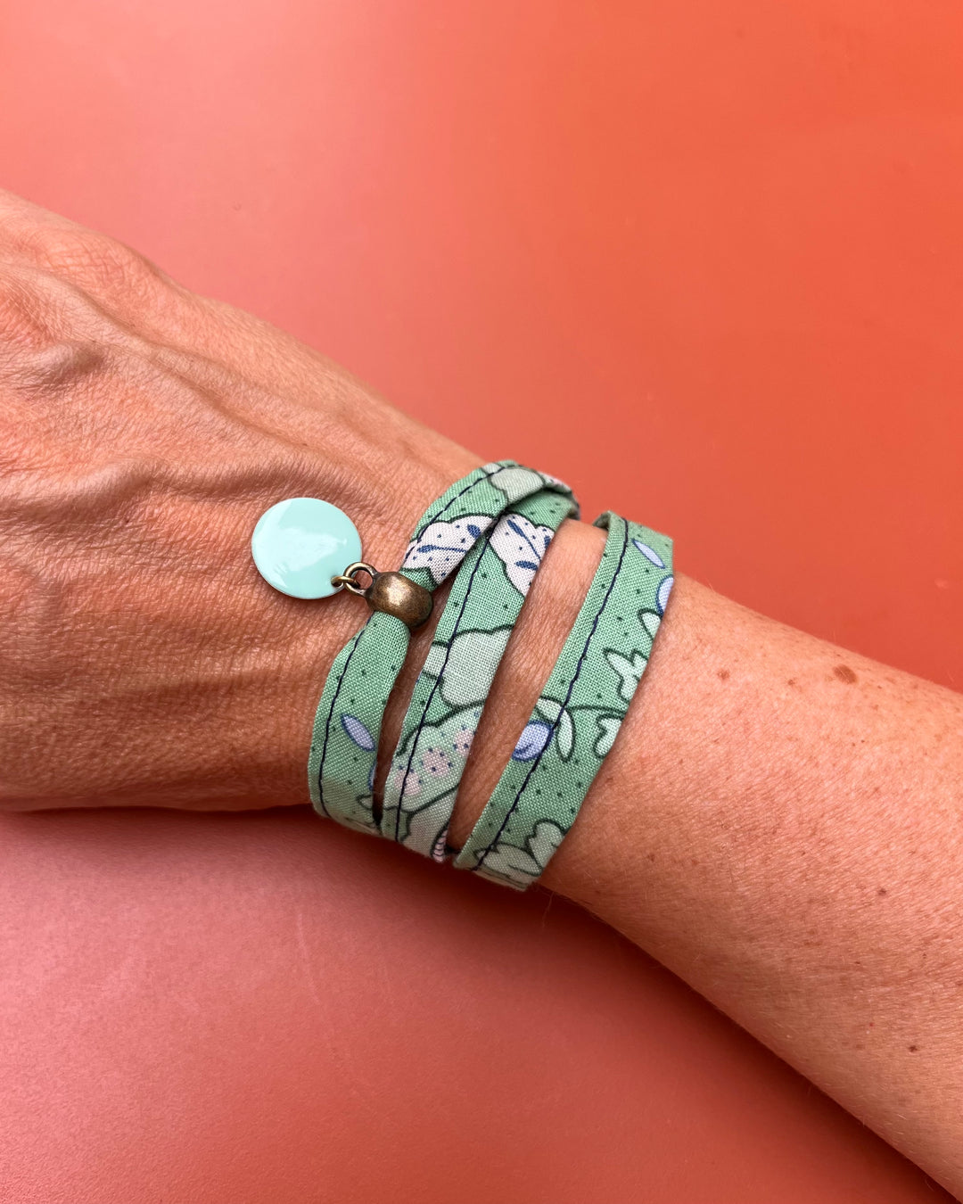 Le Mirabeau – Bracelet en tissu provençal vert d’eau