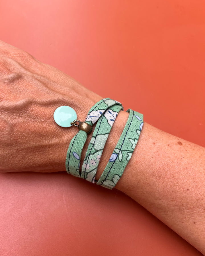 Le Mirabeau – Bracelet en tissu provençal vert d’eau