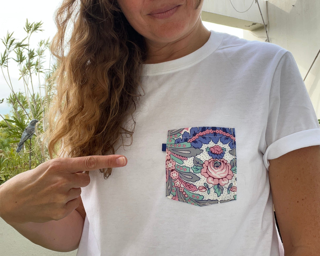 T-shirt blanc poche rose violet Césario