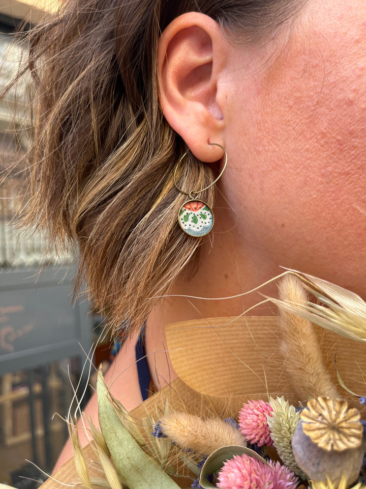 Boucles d’oreilles créoles Mazette marine