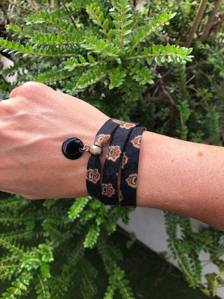 Bracelet provençal 3 tours Mirabeau noir