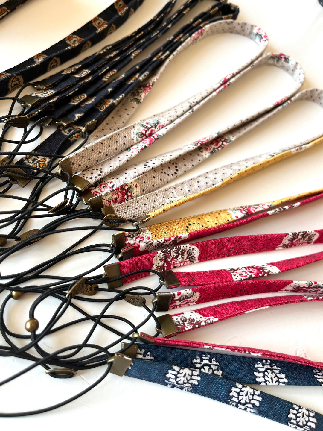 Headband fin noir marron l’Eyraguais